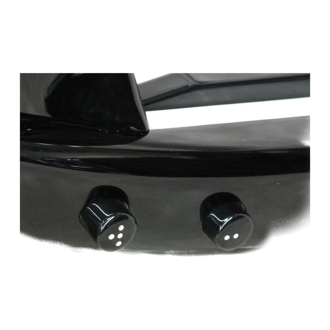 Accordéon Chromatique Pigini P130 avec vue sur les mentonnières