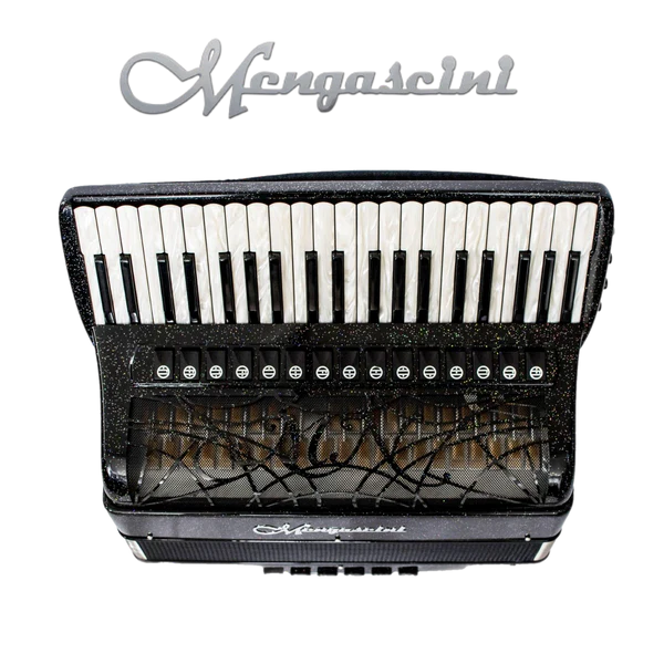 Accordéon chromatique Mengascini P125 converter à touche piano couleur noir vu du clavier